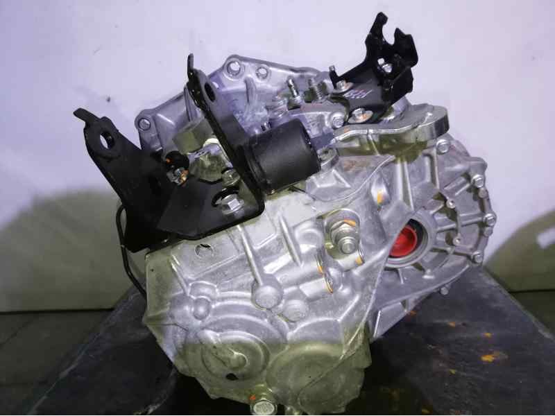 Recambio de caja cambios para toyota yaris active referencia OEM IAM 303000D510  6 VELOCIDADES