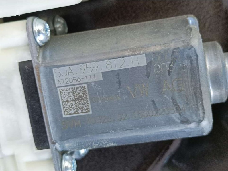 Recambio de elevalunas trasero derecho para seat toledo (kg3) reference referencia OEM IAM 5JA959812H  ELECTRICO