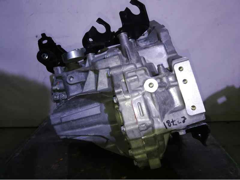 Recambio de caja cambios para toyota yaris active referencia OEM IAM 303000D510  6 VELOCIDADES