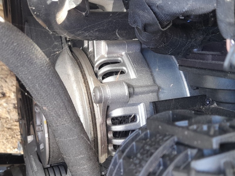 Recambio de alternador para skoda octavia iv (nx3, nn3, pv3) 1.5 tsi referencia OEM IAM 05E903028G  