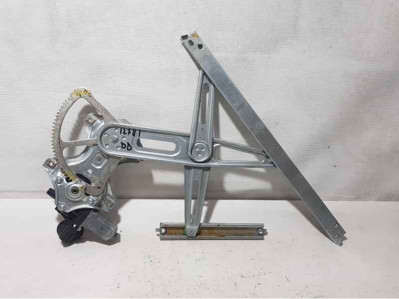 Recambio de elevalunas delantero derecho para toyota yaris active referencia OEM IAM 857100D100  ELECTRICO 6 PINS