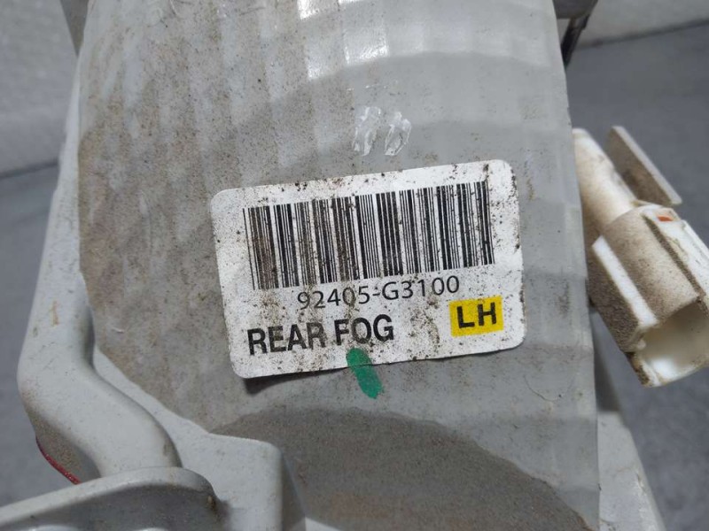 Recambio de piloto trasero izquierdo paragolpes para hyundai i30 (pd) essence referencia OEM IAM 92405G3100  