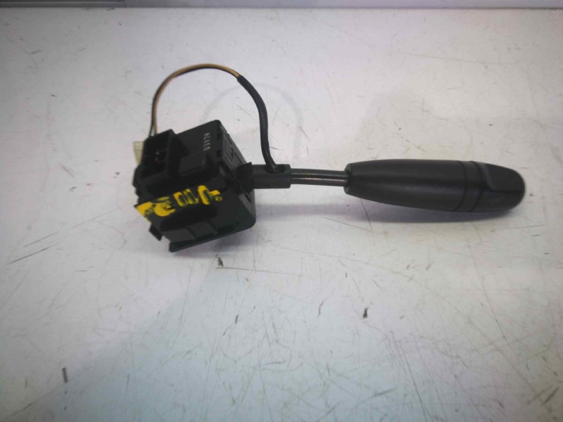 Recambio de mando luces para daewoo kalos 1.4 cat referencia OEM IAM 96540683  96540683