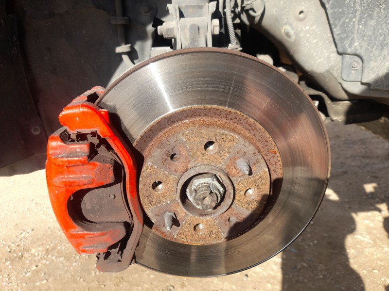 Recambio de mangueta delantera izquierda para fiat bravo ii (198_) 1.9 d multijet (198axc1b) referencia OEM IAM 50701141  