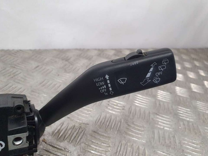 Recambio de mando luces y limpia para seat toledo (kg3) reference referencia OEM IAM 6RA953501T 1012112300 