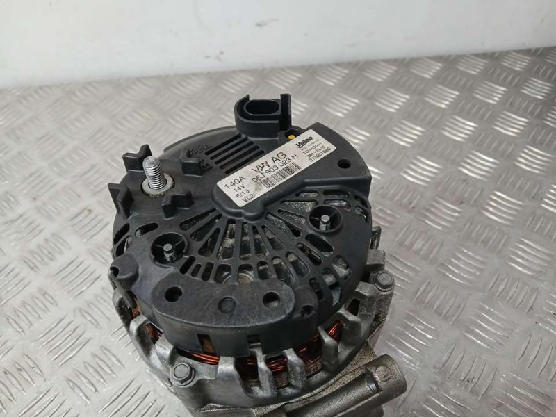 Recambio de alternador para audi a3 sportback (8va) ambiente referencia OEM IAM 06J903023H 2611730C VALEO