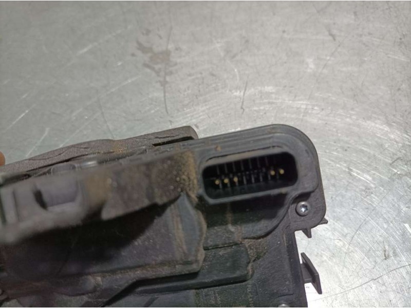 Recambio de cerradura puerta trasera izquierda para ford kuga st-line referencia OEM IAM LJ6AA26413AF  