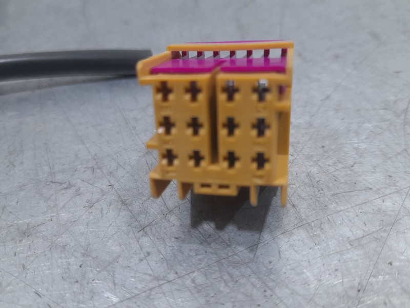 Recambio de retrovisor derecho para seat ibiza iii (6l1) 1.9 tdi referencia OEM IAM 21986947 ELECTRICO OF670418