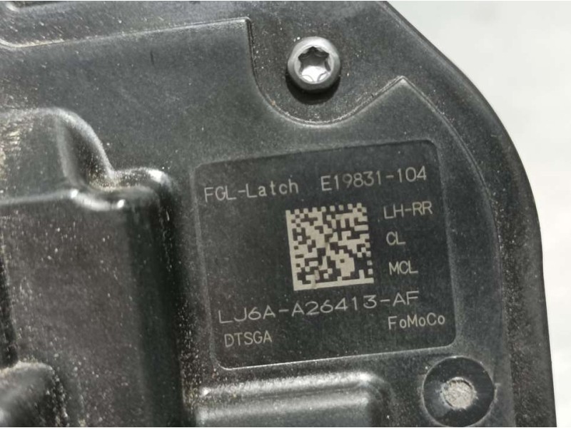 Recambio de cerradura puerta trasera izquierda para ford kuga st-line referencia OEM IAM LJ6AA26413AF  