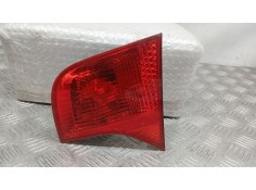 PILOTO TRASERO DERECHO INTERIOR 8E5945094A ROZADO 