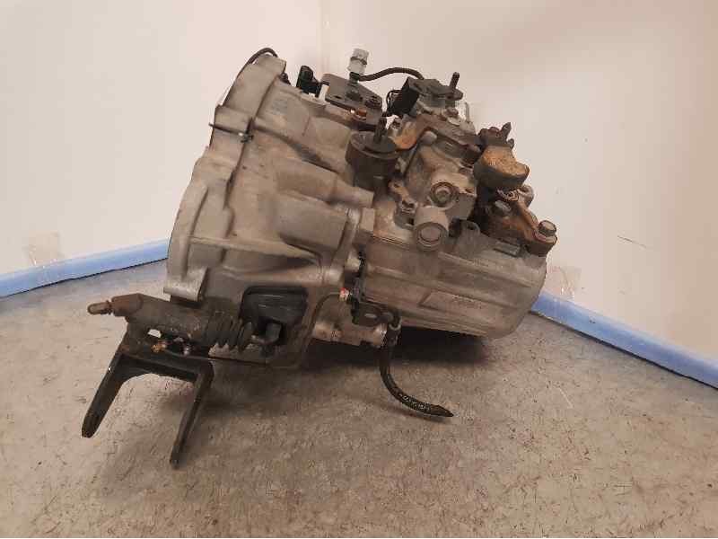 Recambio de caja cambios para hyundai matrix (fc) gls referencia OEM IAM P71767 391043 5VELOCIDADES
