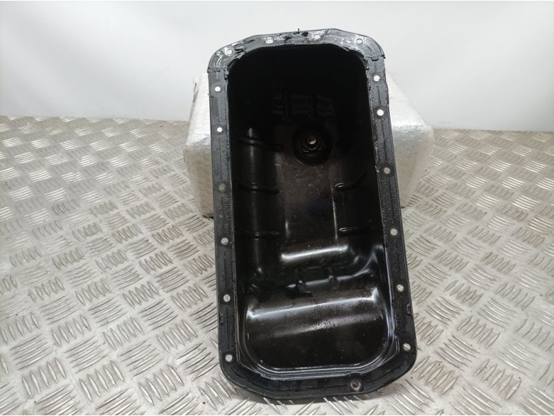 Recambio de carter para peugeot 308 sw 1.2 12v e-thp referencia OEM IAM 139732G07  