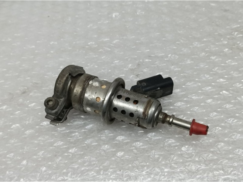 Recambio de inyector adblue para peugeot expert furgón pro standar referencia OEM IAM 9813930180  