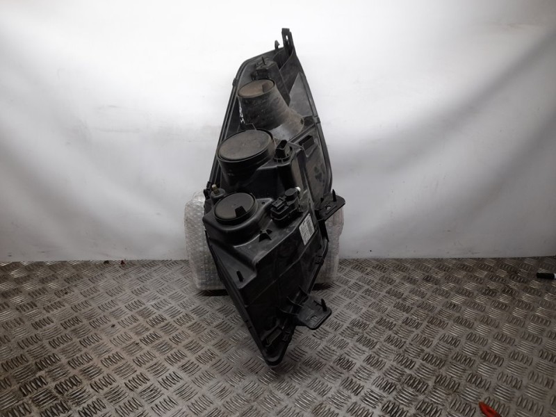 Recambio de faro izquierdo para nissan nv 400 l1h1 3,3t pro referencia OEM IAM 26060BZ50A  