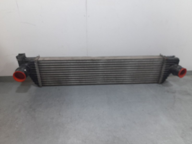 Recambio de intercooler para nissan nv 400 l1h1 3,3t pro referencia OEM IAM 144960015R T0832004 BEHR
