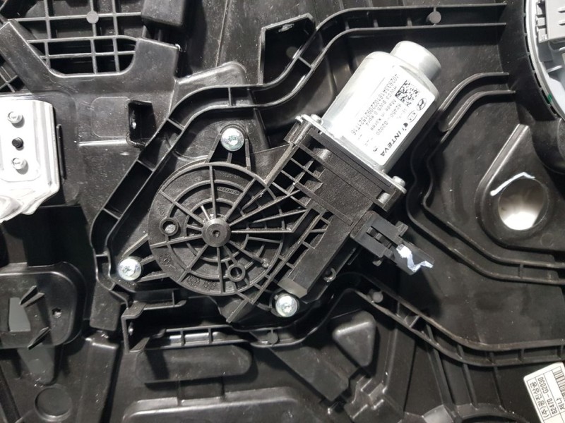 Recambio de elevalunas delantero izquierdo para hyundai ioniq hybrid referencia OEM IAM 82470G2030  ELECTRICO 6 PINS