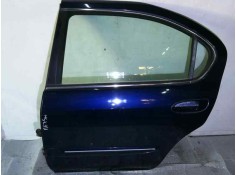 PUERTA TRASERA IZQUIERDA TOCADA