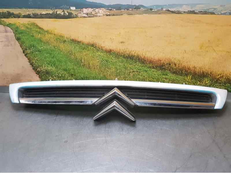 Recambio de rejilla delantera para citroën c8 2.0 hdi sx referencia OEM IAM   