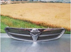 REJILLA DELANTERA 623103Y51A 