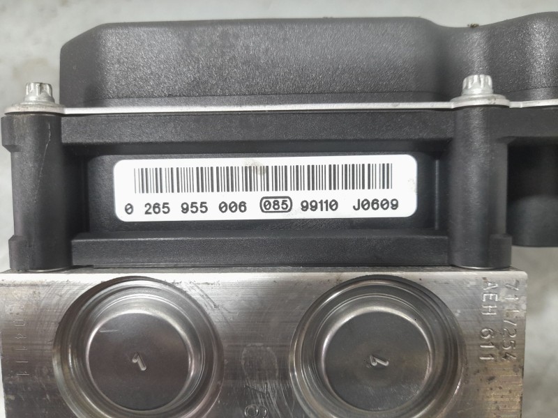 Recambio de abs para seat ibiza iv (6j5, 6p1) 1.6 tdi referencia OEM IAM 6R0014517A  