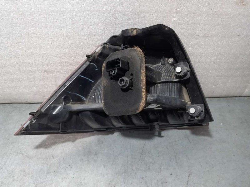 Recambio de piloto trasero derecho para volkswagen golf vii lim. (bq1) comfortline referencia OEM IAM 5G0945096  EXTERIOR