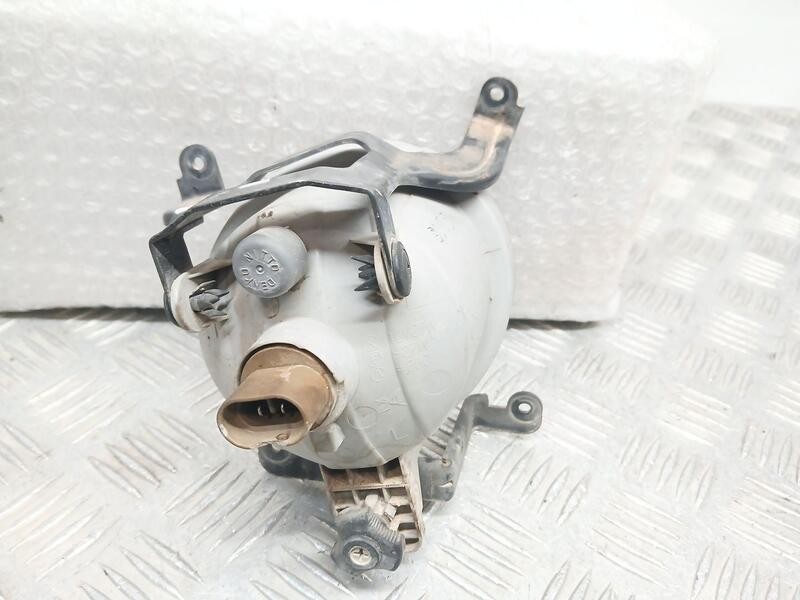 Recambio de faro antiniebla derecho para hyundai matrix (fc) gls referencia OEM IAM 9220217600  