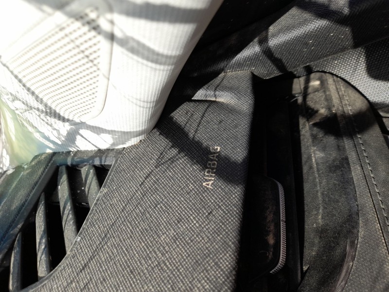 Recambio de kit airbag para skoda octavia iv (nx3, nn3, pv3) 1.5 tsi referencia OEM IAM 5E3880201AD C/SALPICADERO,PRETENSORES Y 