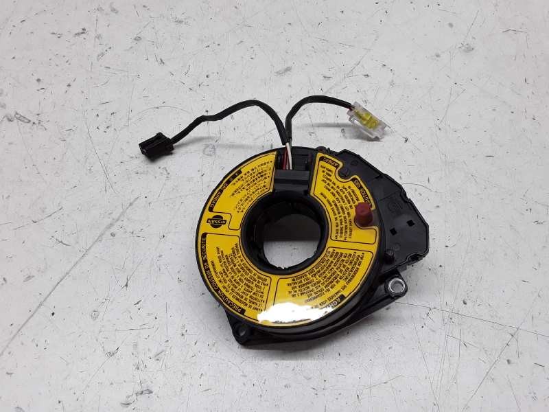 Recambio de airbag delantero izquierdo para nissan primera berlina (p11) gx referencia OEM IAM 484702F010  