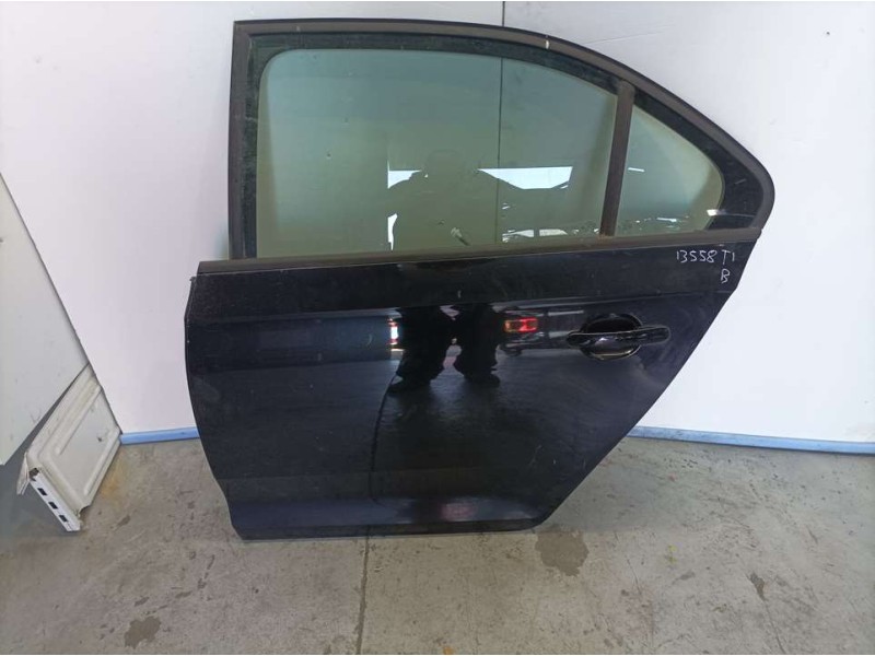 Recambio de puerta trasera izquierda para seat toledo (kg3) reference referencia OEM IAM 5JA833055B  