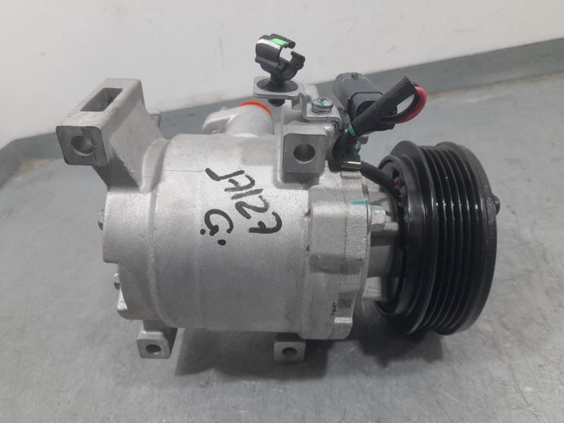 Recambio de compresor aire acondicionado para fiat panda (312_, 319_) 1.0 mild hybrid (312.pyd1b) referencia OEM IAM WXQ066XA  