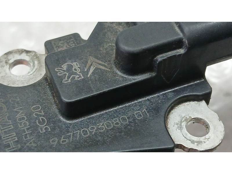 Recambio de caudalimetro para peugeot 208 i (ca_, cc_) 1.6 bluehdi 100 referencia OEM IAM 9677093080 HITACHI AFH50M27