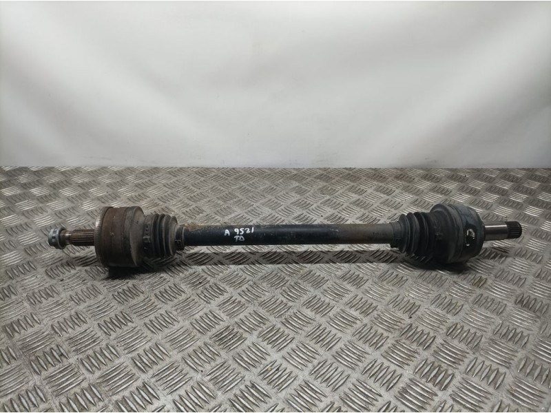 Recambio de transmision trasera derecha para mercedes-benz clase c (w203) berlina 200 compressor (203.045) referencia OEM IAM   