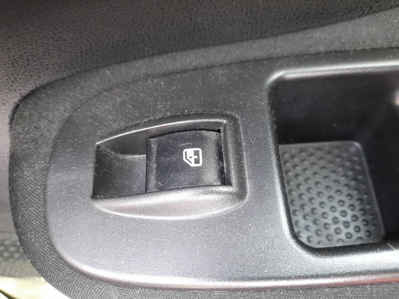 Recambio de mando elevalunas delantero derecho para fiat 500l (351_, 352_) 1.4 (199lyb1b) referencia OEM IAM 735600120  