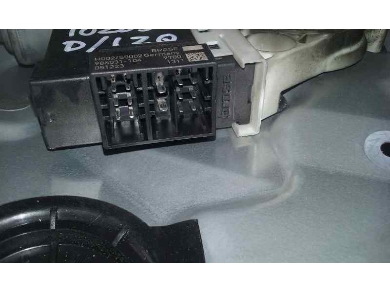 Recambio de elevalunas delantero izquierdo para seat leon (1p1) reference referencia OEM IAM  14PINS ELECTRICO