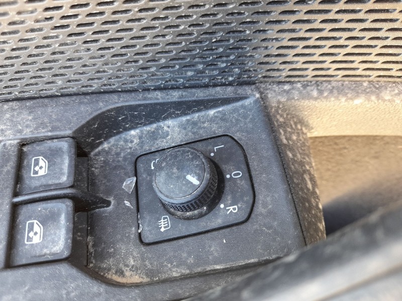 Recambio de mando elevalunas delantero izquierdo para skoda octavia iv (nx3, nn3, pv3) 1.5 tsi referencia OEM IAM 3G0959857BWHS 