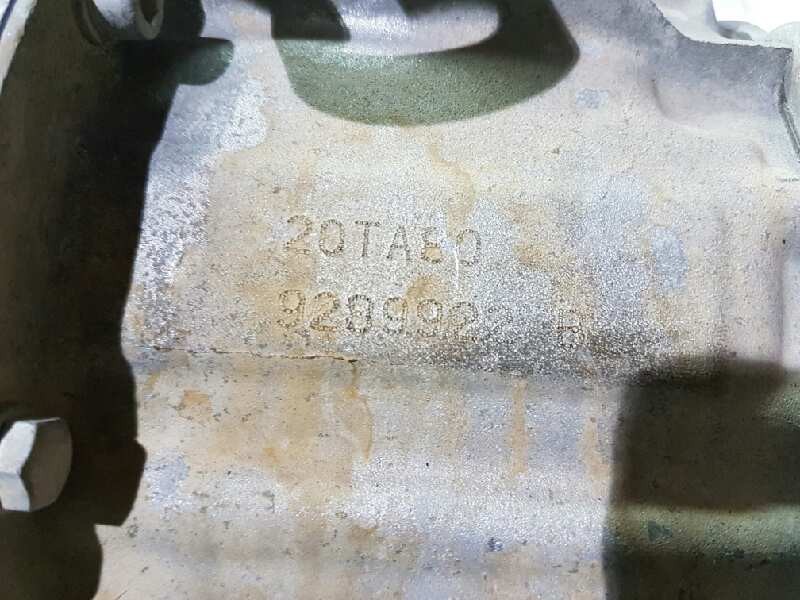 Recambio de caja cambios para peugeot 205 berlina 1.8 d generation referencia OEM IAM 20TA80 9289922B 5VELOCIDADES