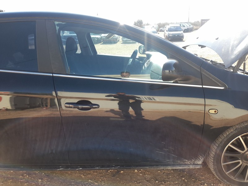 Recambio de puerta delantera derecha para fiat bravo ii (198_) 1.9 d multijet (198axc1b) referencia OEM IAM 51751189  