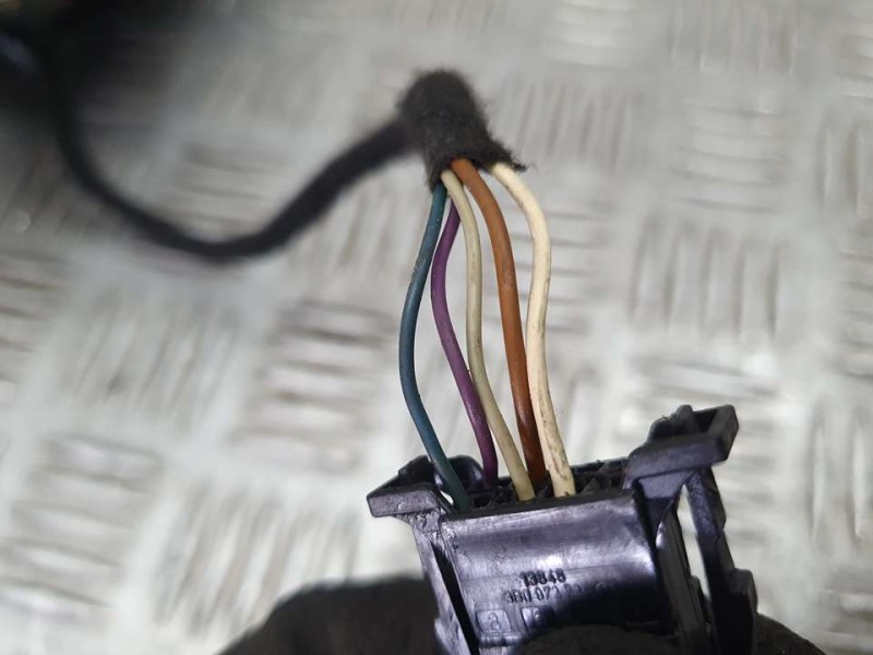 Recambio de retrovisor derecho para seat toledo (kg3) reference referencia OEM IAM 5JB857408F  ELECTRICO 5 CABLES