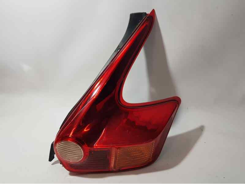 Recambio de piloto trasero derecho para nissan juke (f15) tekna referencia OEM IAM   POCO RAJADO