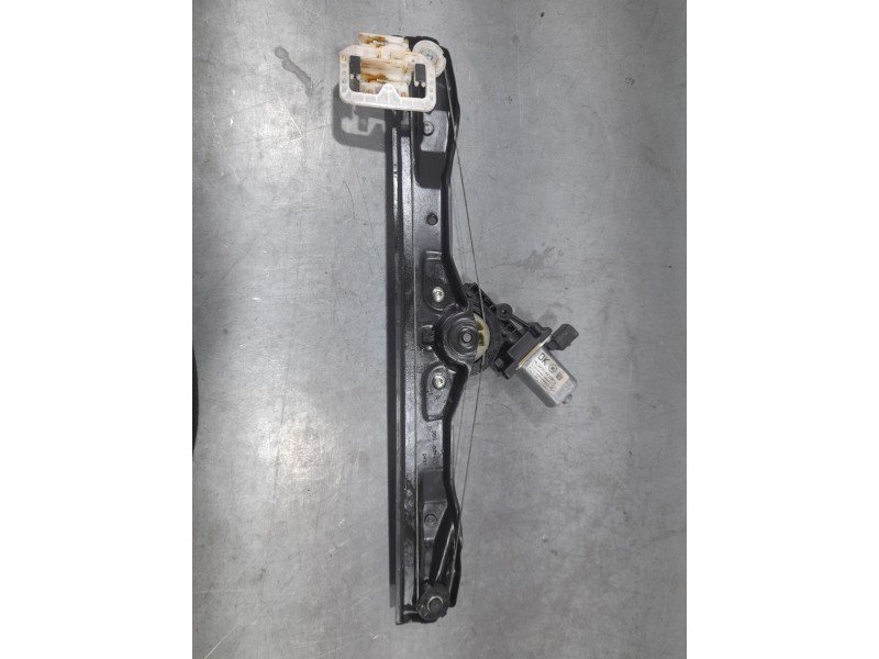 Recambio de elevalunas delantero izquierdo para fiat panda (312_, 319_) 1.0 mild hybrid (312.pyd1b) referencia OEM IAM 007179735