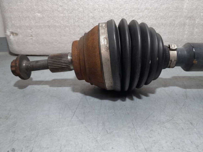 Recambio de transmision delantera derecha para volkswagen golf vii lim. (bq1) comfortline referencia OEM IAM 5Q0407272C  