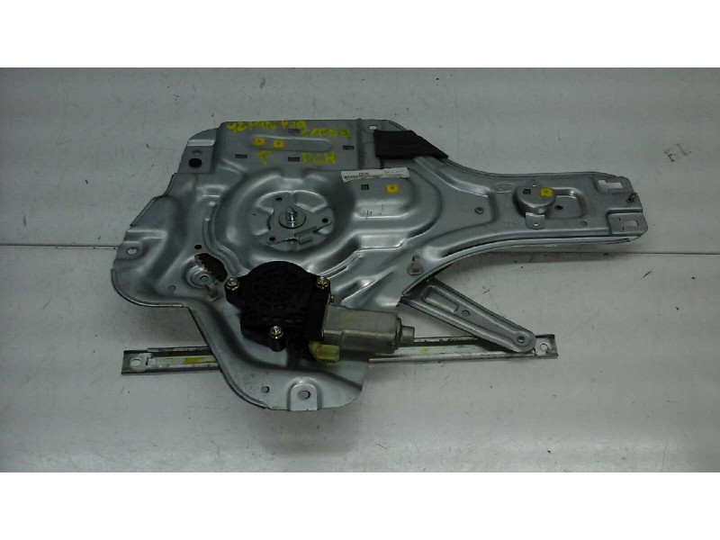 Recambio de elevalunas trasero derecho para kia cerato 1.5 lx crdi berlina (4-ptas.) referencia OEM IAM  2 PINS ELECTRICO