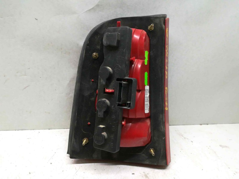 Recambio de piloto trasero derecho para skoda octavia combi (1u5) referencia OEM IAM 1U9945096  