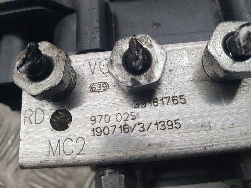 Recambio de abs para citroën c3 feel referencia OEM IAM 9830317080 87BMFG1971395 