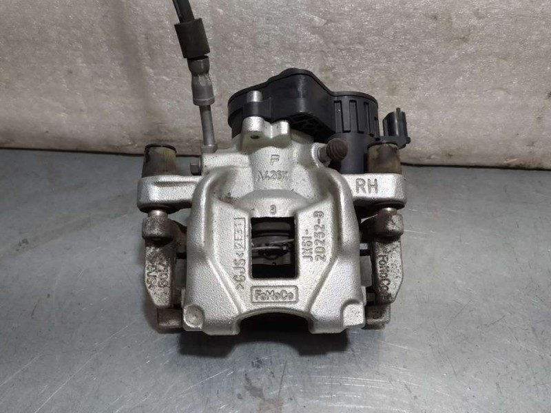 Recambio de pinza freno trasera derecha para ford kuga st-line referencia OEM IAM LX612D250BED  ELECTRICA