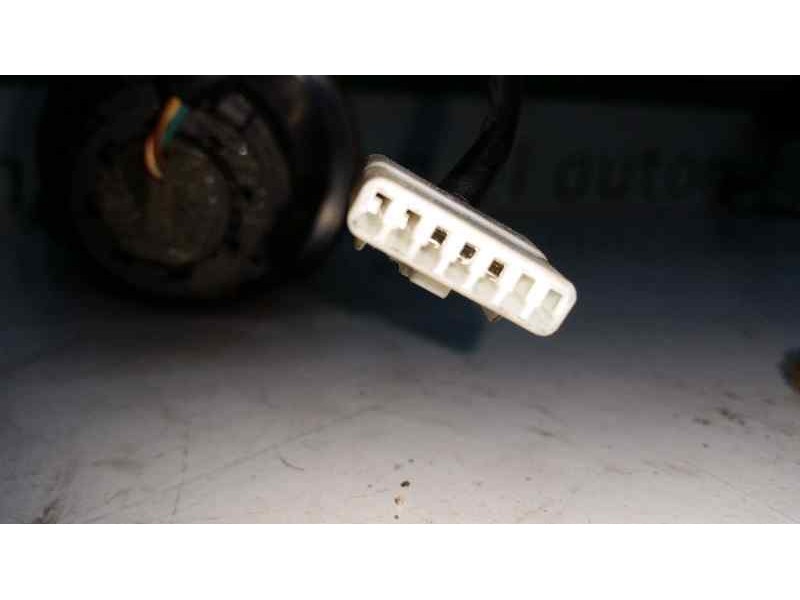 Recambio de retrovisor izquierdo para fiat punto berlina (188) 1.3 jtd 70 multijet active referencia OEM IAM 0735310075 3 CABLES