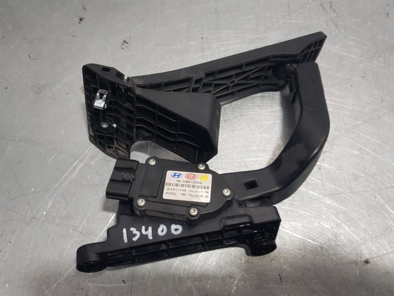 Recambio de potenciometro pedal para hyundai ix35 comfort 2wd referencia OEM IAM 1430A2S000  