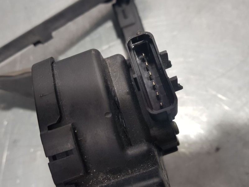Recambio de potenciometro pedal para hyundai ix35 comfort 2wd referencia OEM IAM 1430A2S000  