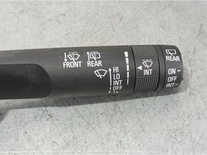 Recambio de mando limpia para opel mokka selective referencia OEM IAM 95442049  