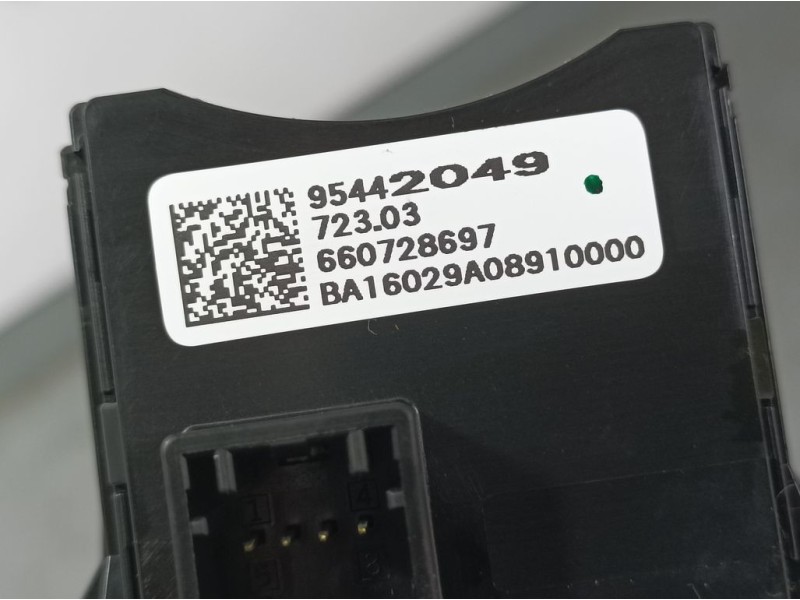 Recambio de mando limpia para opel mokka selective referencia OEM IAM 95442049  